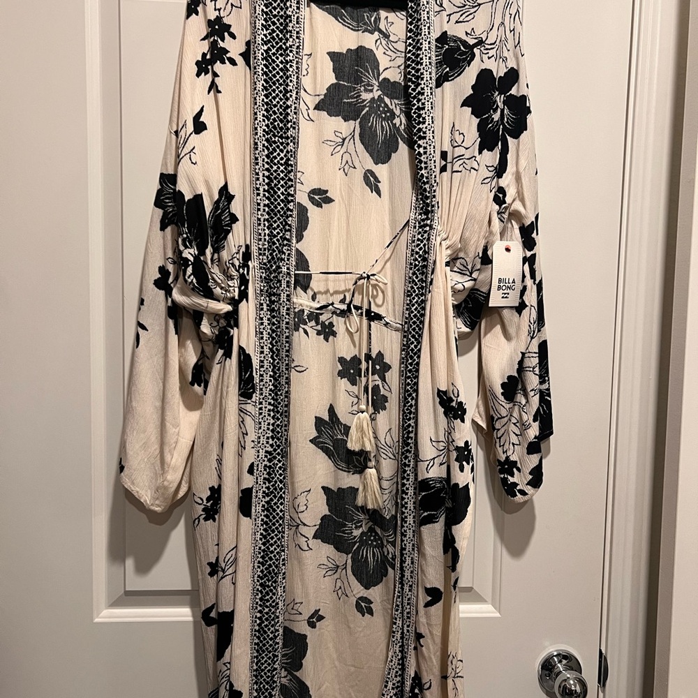 Billabong Floral Black and Cream cover-up
